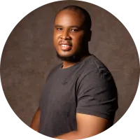 Dennis Uvokeke