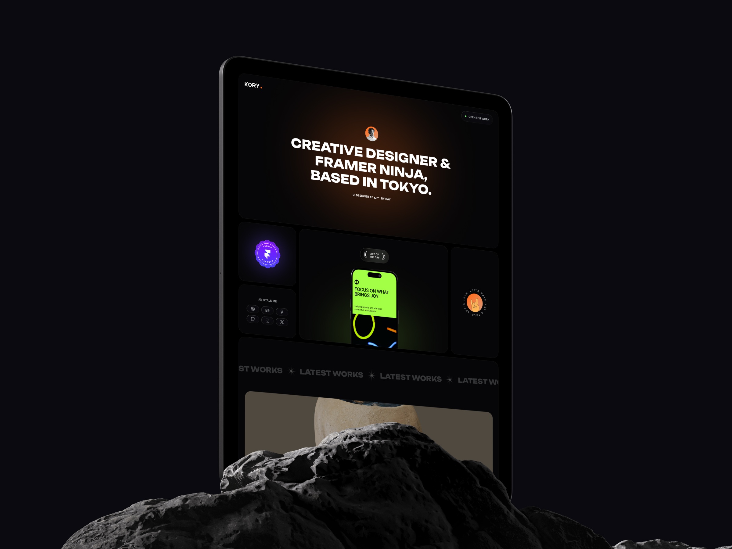 Screenshot 1 of Lunaris