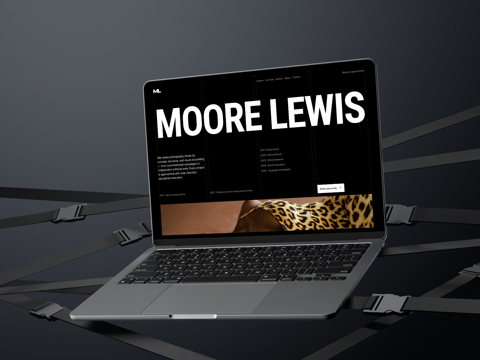 Screenshot 1 of Moore Lewis